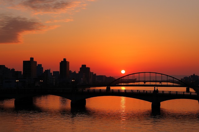 hokkaido-city-river-bridge-sunset-skyline